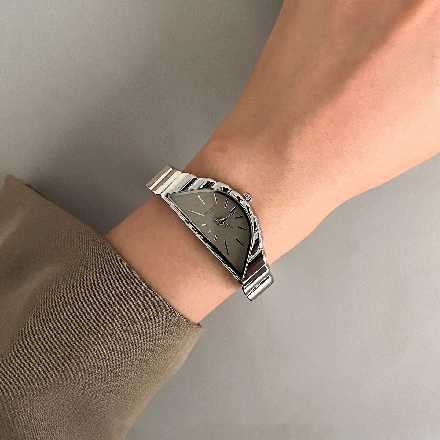 Nowe modne zegarki damskie z k – Analog Quartz Watch recenzja i cena